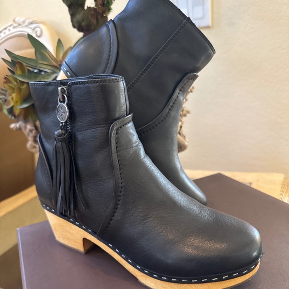 Patricia Nash Rafael Leather Booties size 8 - Picture 1 of 10